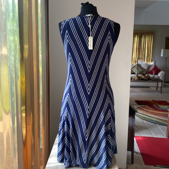 NWT Max Studio Navy/White Sleeveless Dress, See measurements and photos below. - Picture 3 of 8